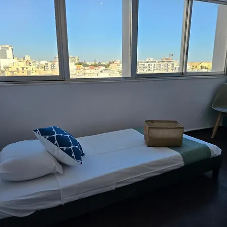 Blife Eduardya - Private At Santantonya 5th Floor منزل للإقامة *